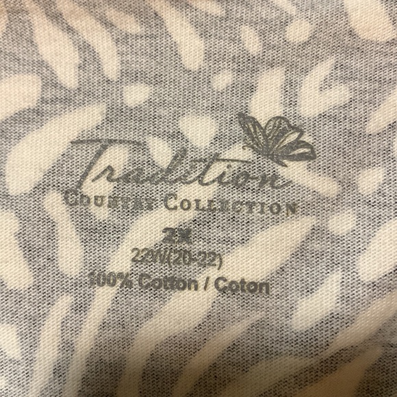 Tradition Country Collection 3/4 Length Sleeve Top - Picture 5 of 5